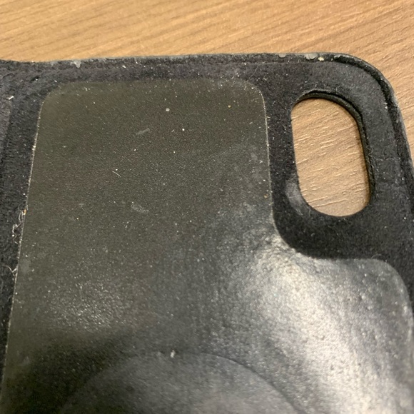 Louis Vuitton XR iPhone case - Picture 10 of 12